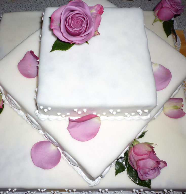 Hochzeitstorte zweistöckig